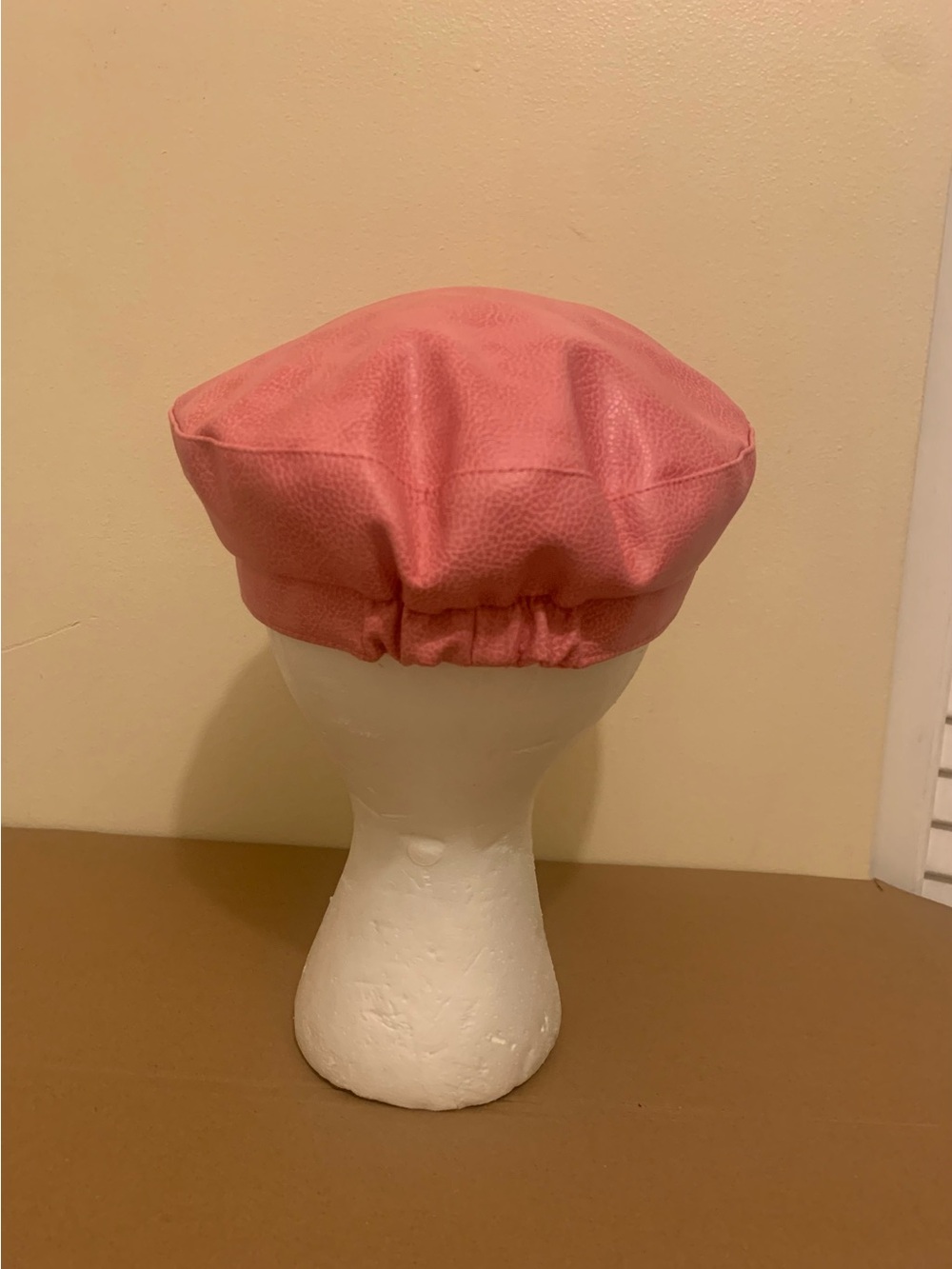 Pink hat - Picture 5 of 6